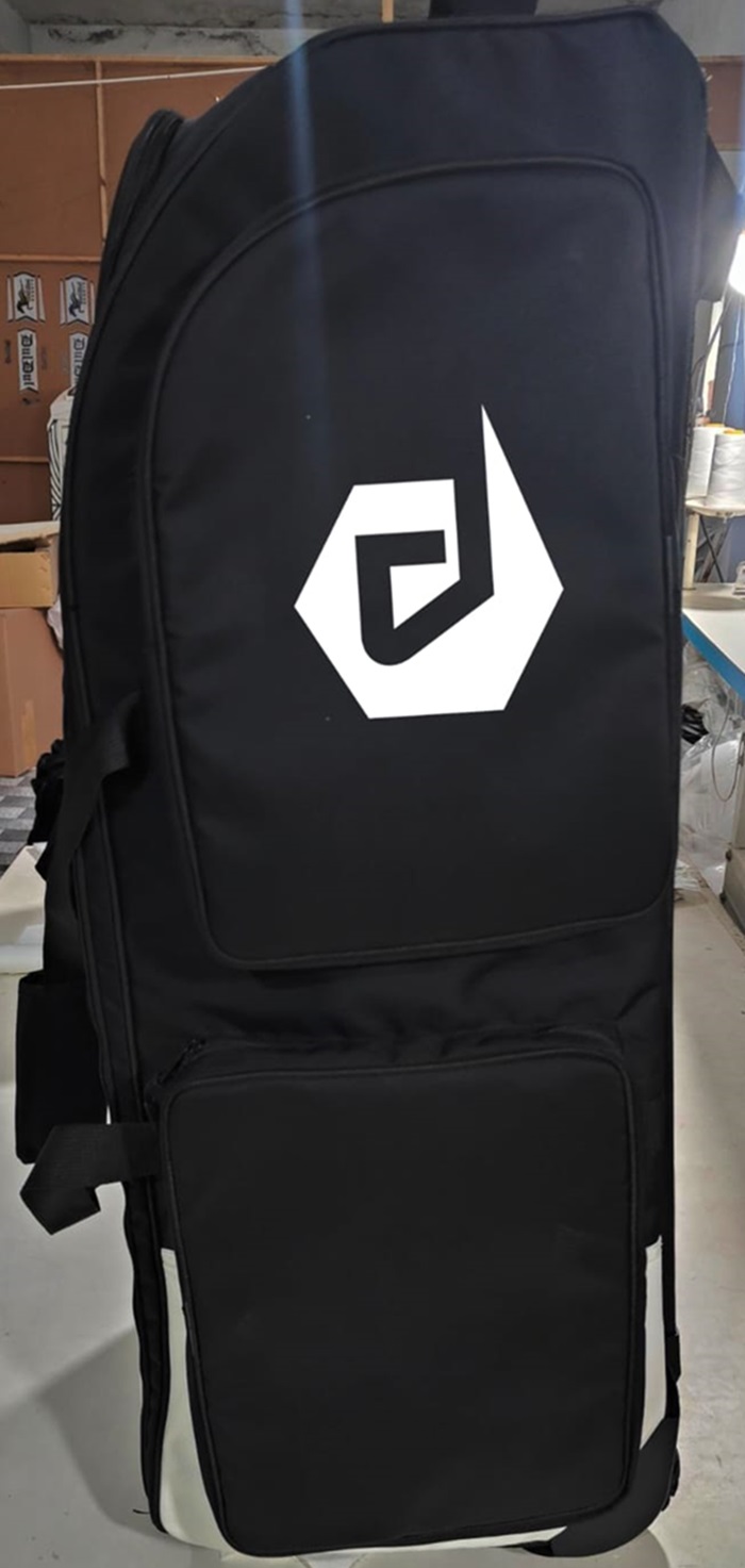 Cricket Bag (with Wheels) - Image 2